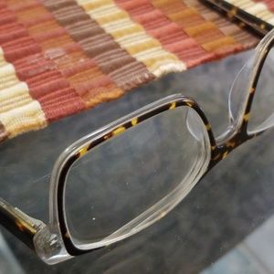 Meet your Posher, Hector